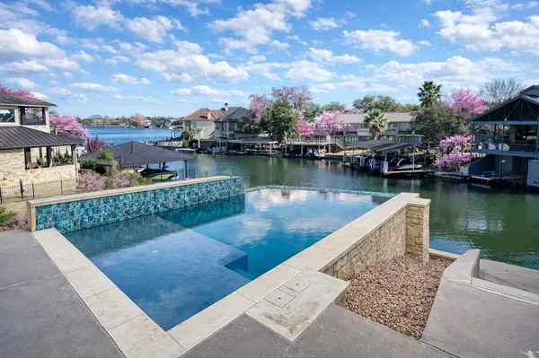 2811 Fault Line Dr DR, Horseshoe Bay, 78657