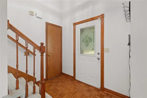 7702 W 155th ST, Overland Park, KS 66223