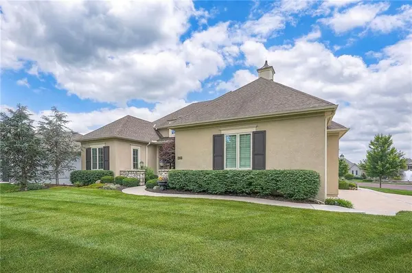 16700 Stearns ST, Overland Park, KS 66221