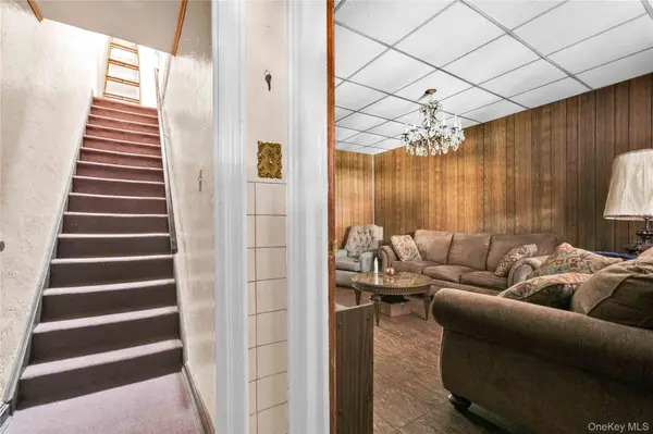 35-55 28th ST, Astoria, NY 11106