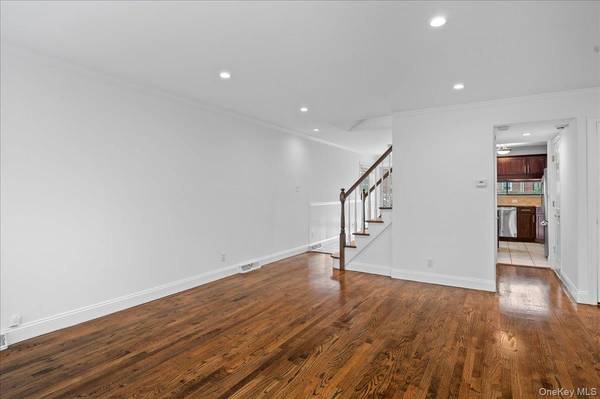 1481 Stadium AVE, Bronx, NY 10465