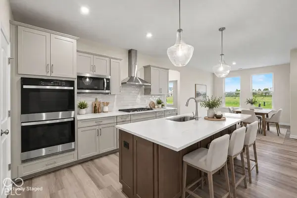 5564 Cupola LN, Mccordsville, IN 46055