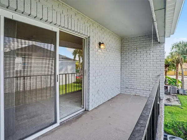 216 LEWFIELD CIR #216, Winter Park, FL 32792