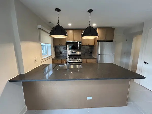 7701 W Marwood AVE #1N, Elmwood Park, IL 60707