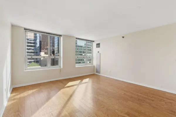345 N LaSalle ST #1904, Chicago, IL 60654