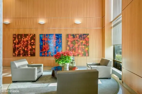 501 N Clinton ST #2701, Chicago, IL 60654