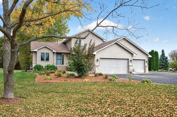 13640 Nester CT, Lindstrom, MN 55045