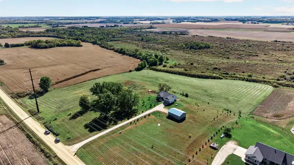 1060 230th ST W, Farmington, MN 55024