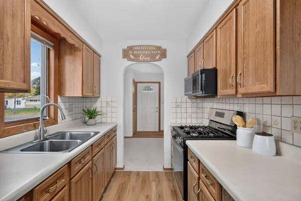 2042 Clear AVE, Saint Paul, MN 55119