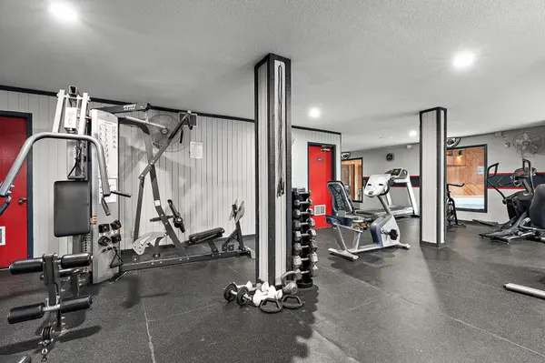 122 Demont AVE E #258, Little Canada, MN 55117