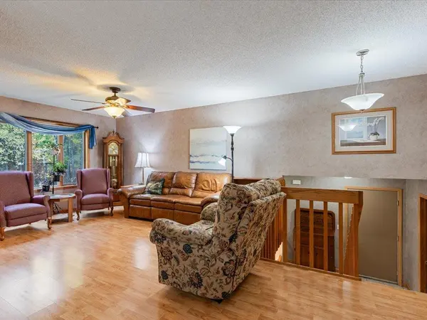 13158 Meredith DR, Baxter, MN 56425
