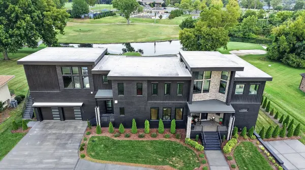 116 Fairways Dr, Hendersonville, TN 37075