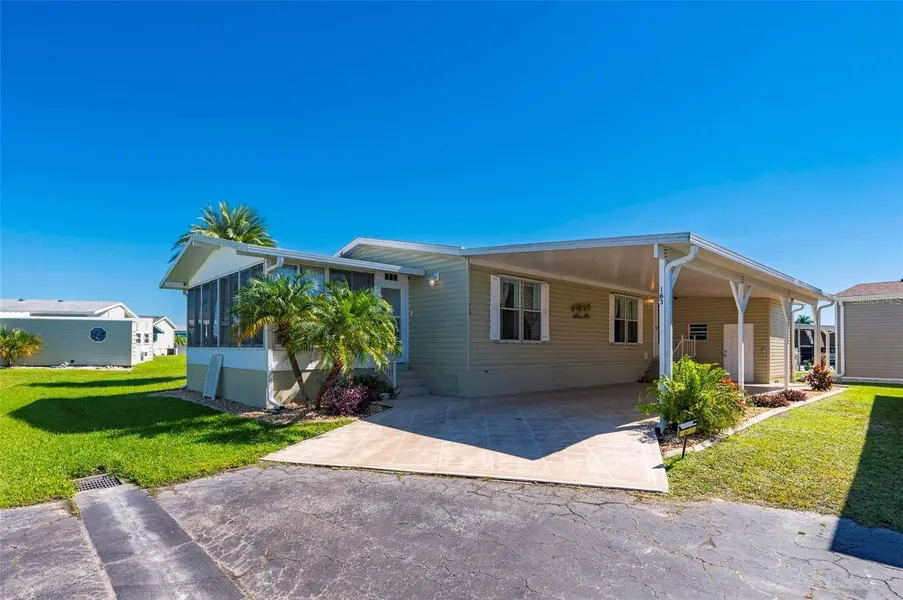 1000 KINGS HWY #163, Port Charlotte, FL 33980