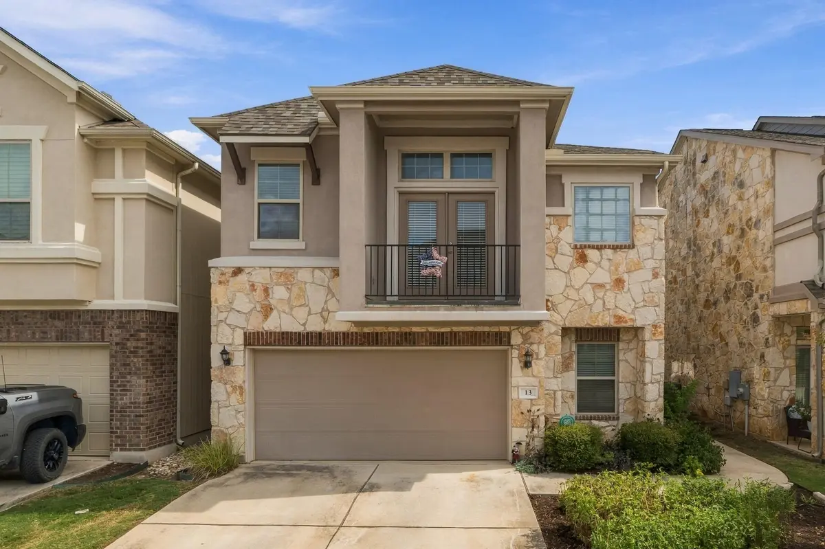 2105 Town Centre DR #13, Round Rock, TX 78664