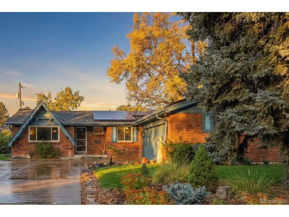 6025 Miller, Arvada, CO 80004
