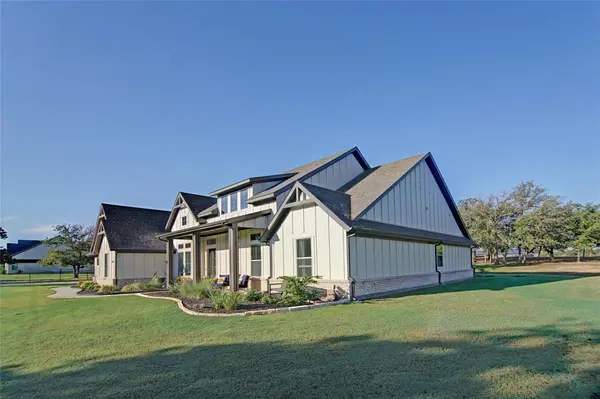 498 County Road 4598, Boyd, TX 76023