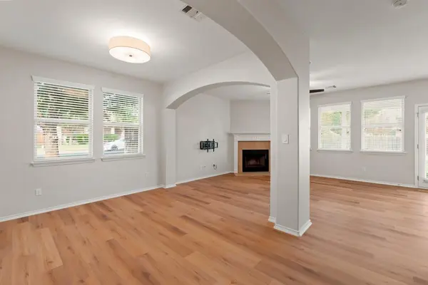 116 W Aspen TRL, Round Rock, TX 78664