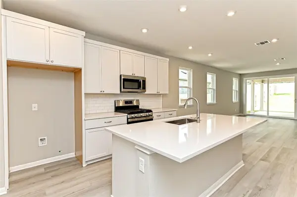 1241 Blue Oak BLVD, San Marcos, TX 78666