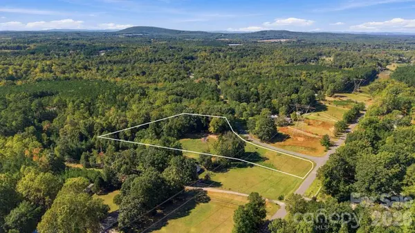 6757 Lineberger RD #1/, Denver, NC 28037