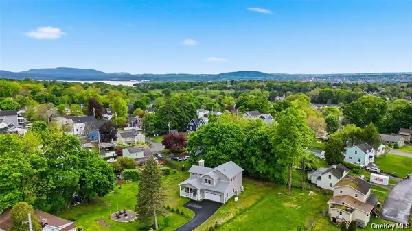 33 Howland AVE, Beacon, NY 12508