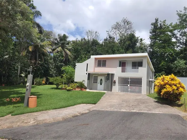 BAYOAN L HACIENDAS DEL CARIBE DEV. #4, Toa Alta, PR 00953
