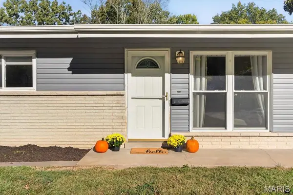 1451 Sunset DR, Arnold, MO 63010