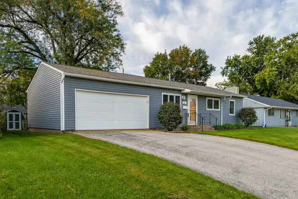 722 40TH AVE, East Moline, IL 61244
