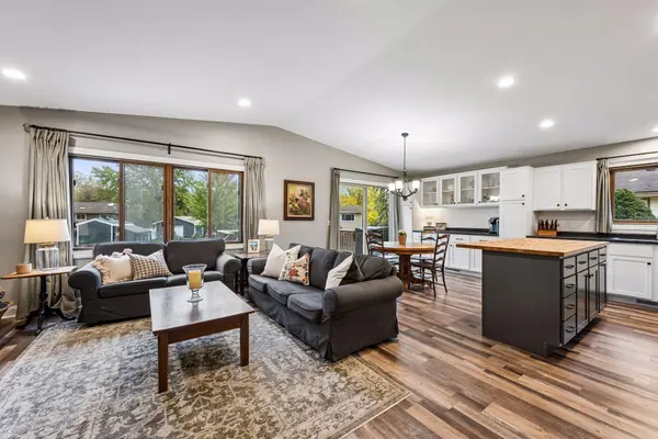 12008 Maryland CT, Champlin, MN 55316