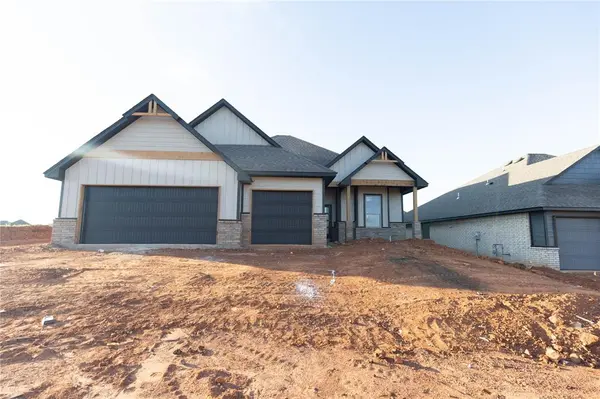8308 NW 155th ST, Edmond, OK 73013