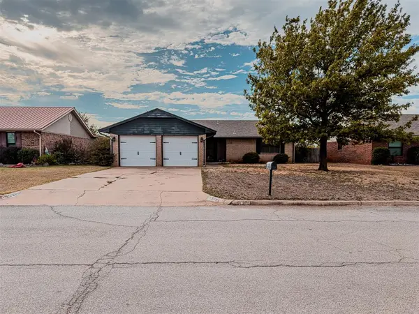 3308 S 25th ST, Chickasha, OK 73018