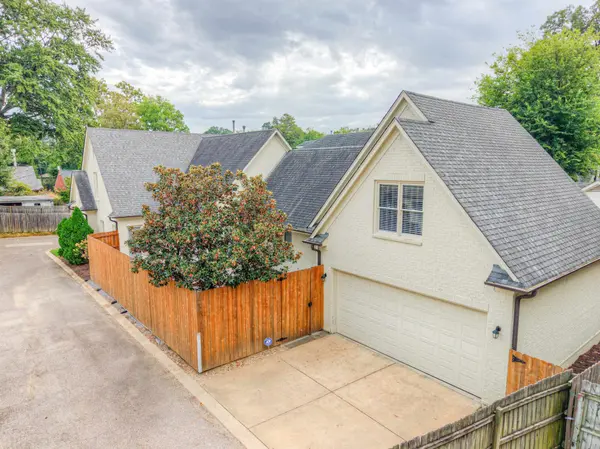 515 PEABODY GREEN CV, Memphis, TN 38104
