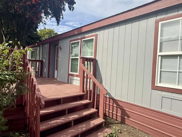 19625 E Wellesley Ave ##63, Spokane Valley, WA 99027