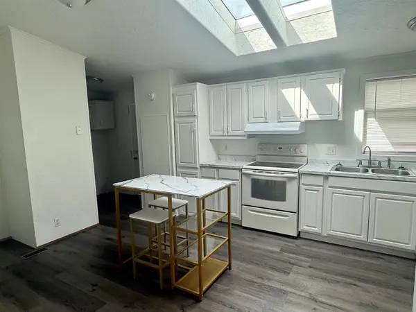 19625 E Wellesley Ave ##63, Spokane Valley, WA 99027