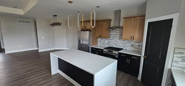 728 N Red Bud Ave., Valley Center, KS 67147