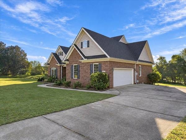111 William Owens WAY, Greer, SC 29651