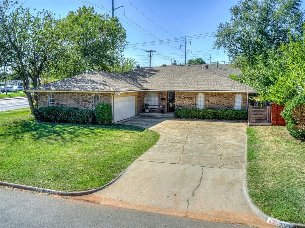 10901 N Villa AVE, Oklahoma City, OK 73120