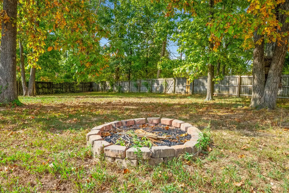 382 Andrew Dr, Clarksville, TN 37042