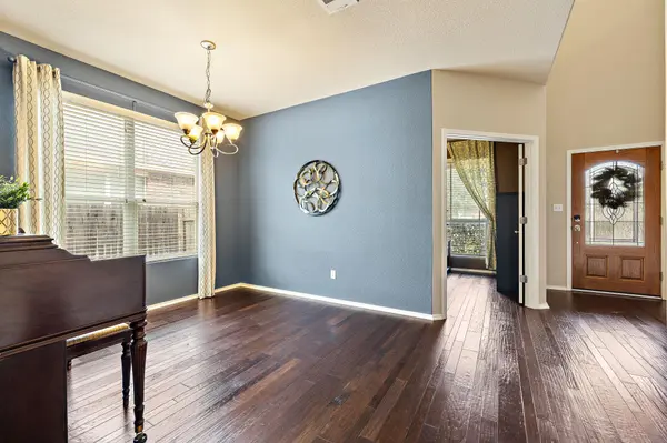 134 Paul Azinger DR, Round Rock, TX 78664