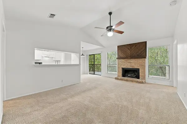 6610 Hart LN #A, Austin, TX 78731
