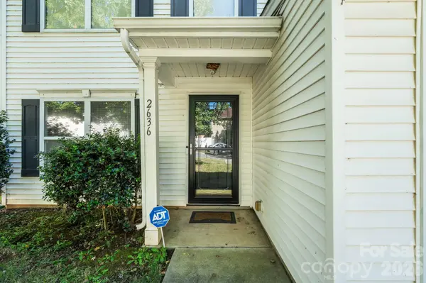 2636 Cochrane DR, Charlotte, NC 28269