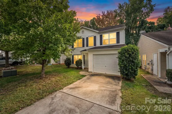 2636 Cochrane DR, Charlotte, NC 28269