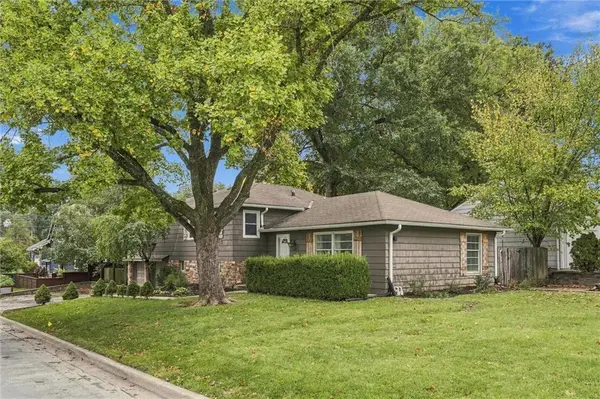 5603 Maple ST, Mission, KS 66202