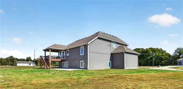 1632 Lou Martin DR, Pittsburg, KS 66762