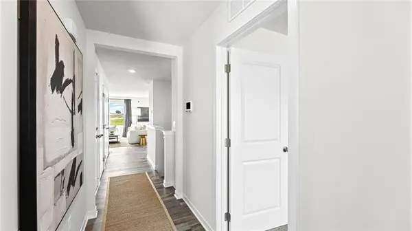 618 Solstice CIR, Belton, MO 64012