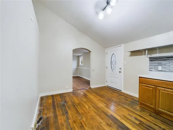 1013 W South AVE, Independence, MO 64050