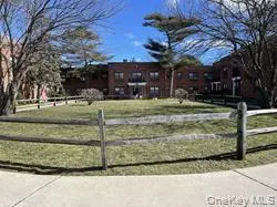 102 division #1 C, Levittown, NY 11756