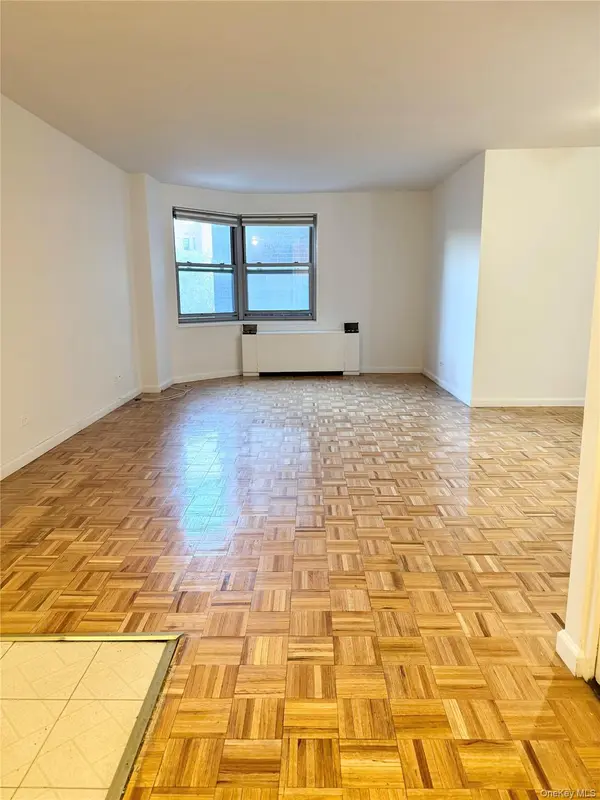 85-15 Main Street #5L, Briarwood, NY 11435
