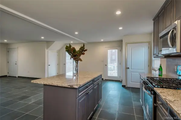 36 Carney #1st Fl, Glen Cove, NY 11542