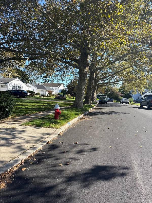 435 Derby RD, Baldwin, NY 11510