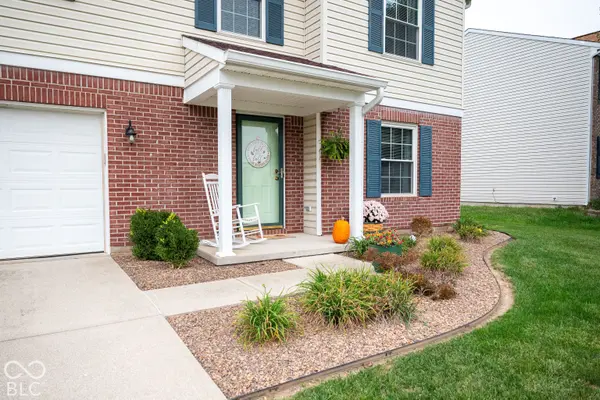 8426 Flick WAY, Indianapolis, IN 46237